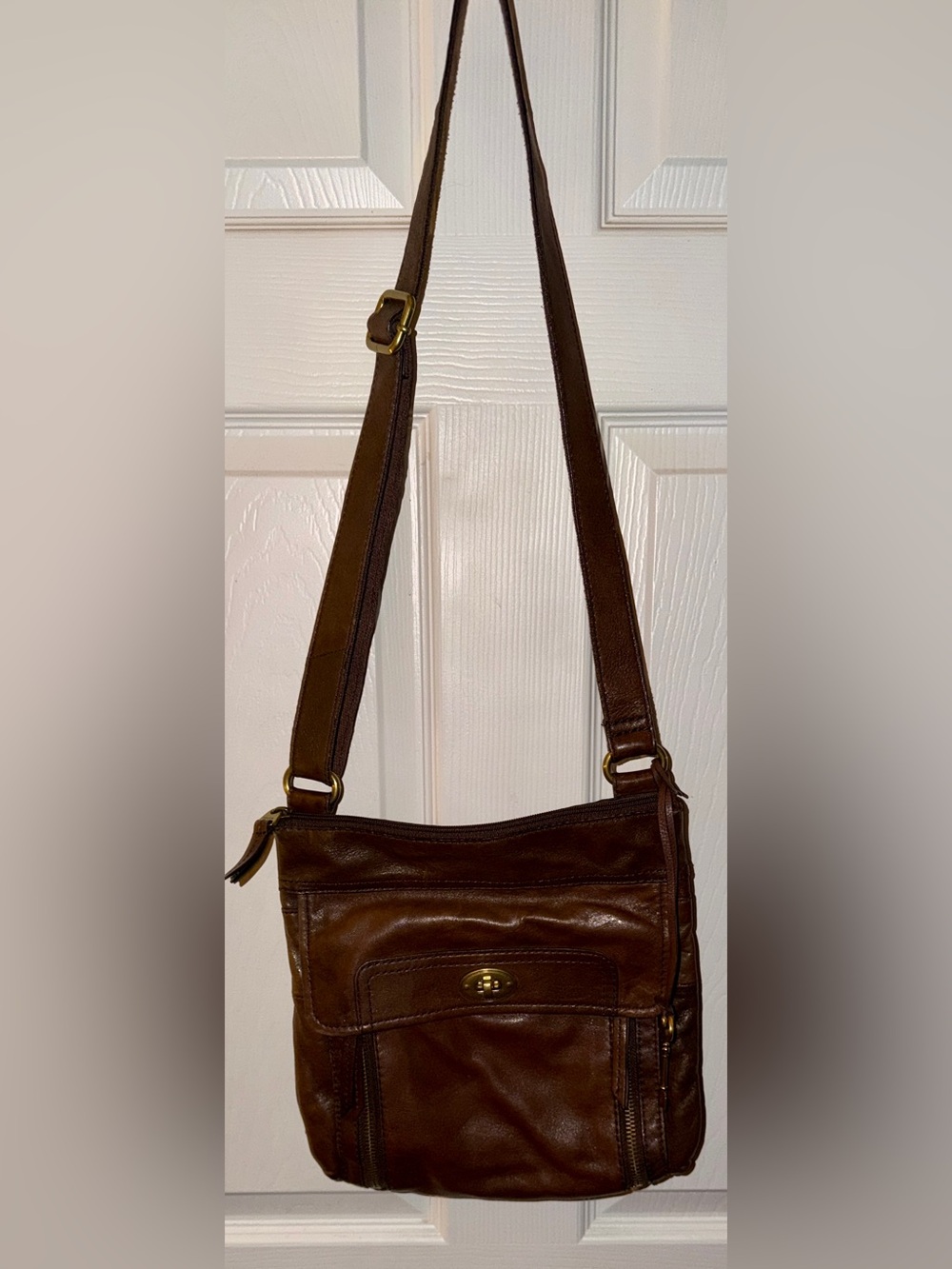 Fossil Brown Soft Leather Crossbody Bag Turn Lock Pocket Brass Key Charm Purse
